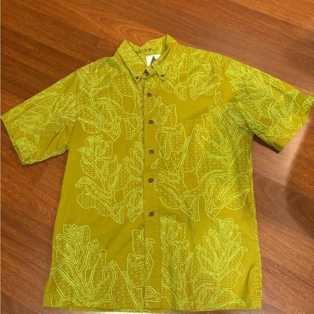 Sig Zane Sig on Smith aloha shirt size medium